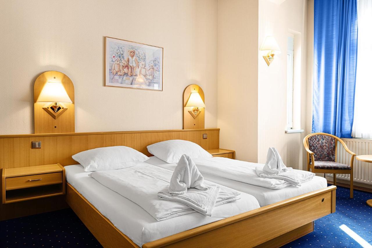 Hotel-Pension Wild Wien Ngoại thất bức ảnh