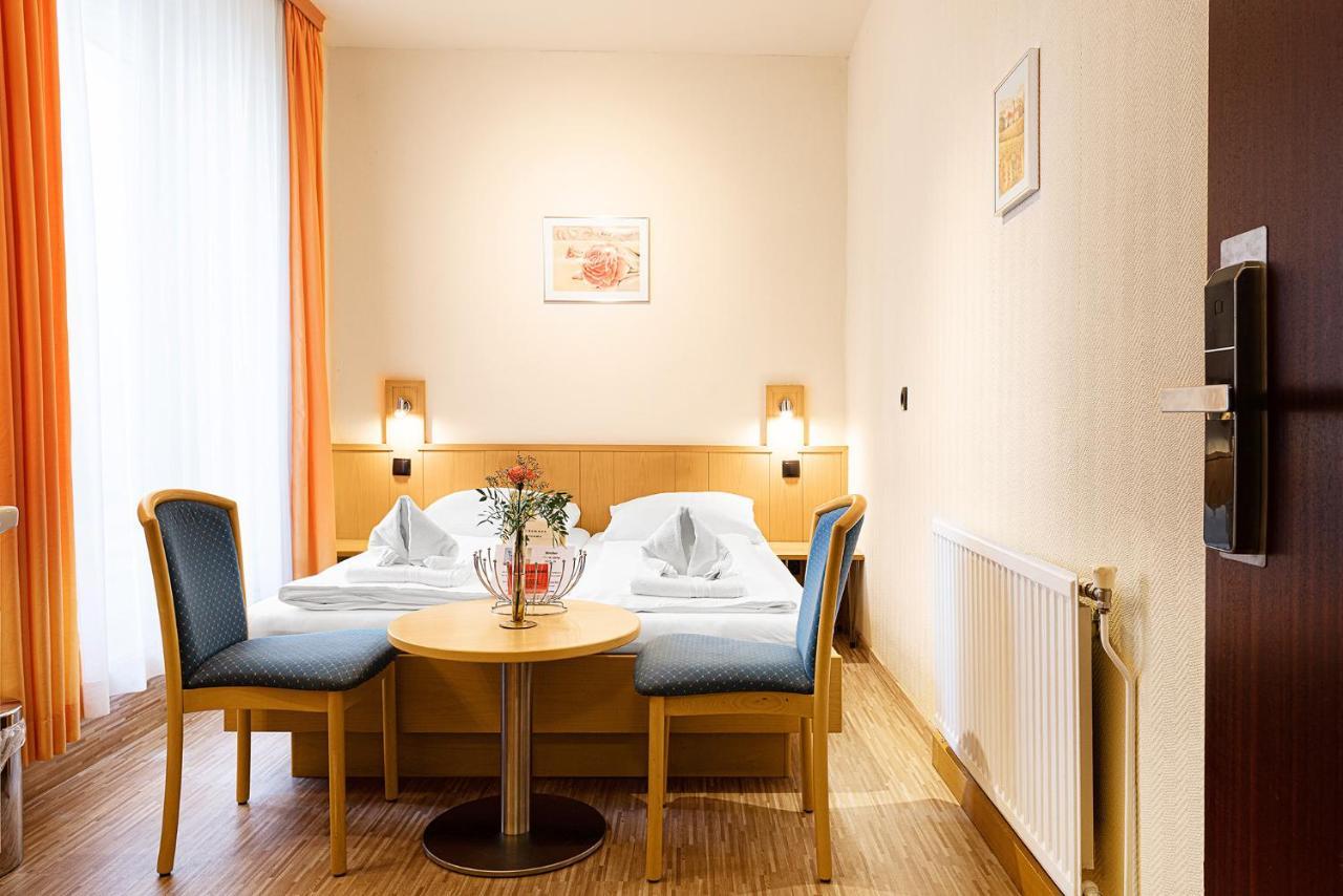 Hotel-Pension Wild Wien Ngoại thất bức ảnh